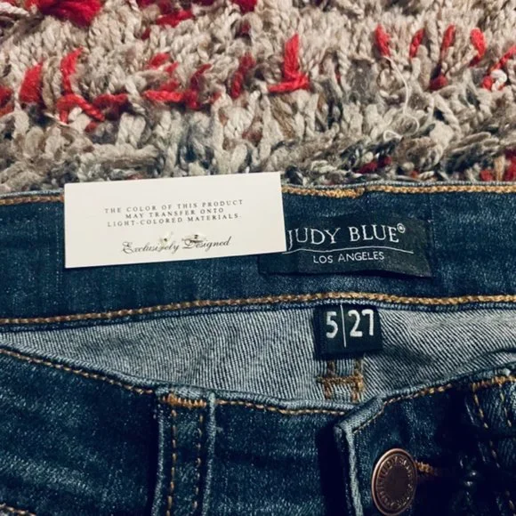 JUDY BLUE LOS ANGELES MID RISE BLUE FLANNEL PATCH STRETCH JEANS - Picture 3 of 10